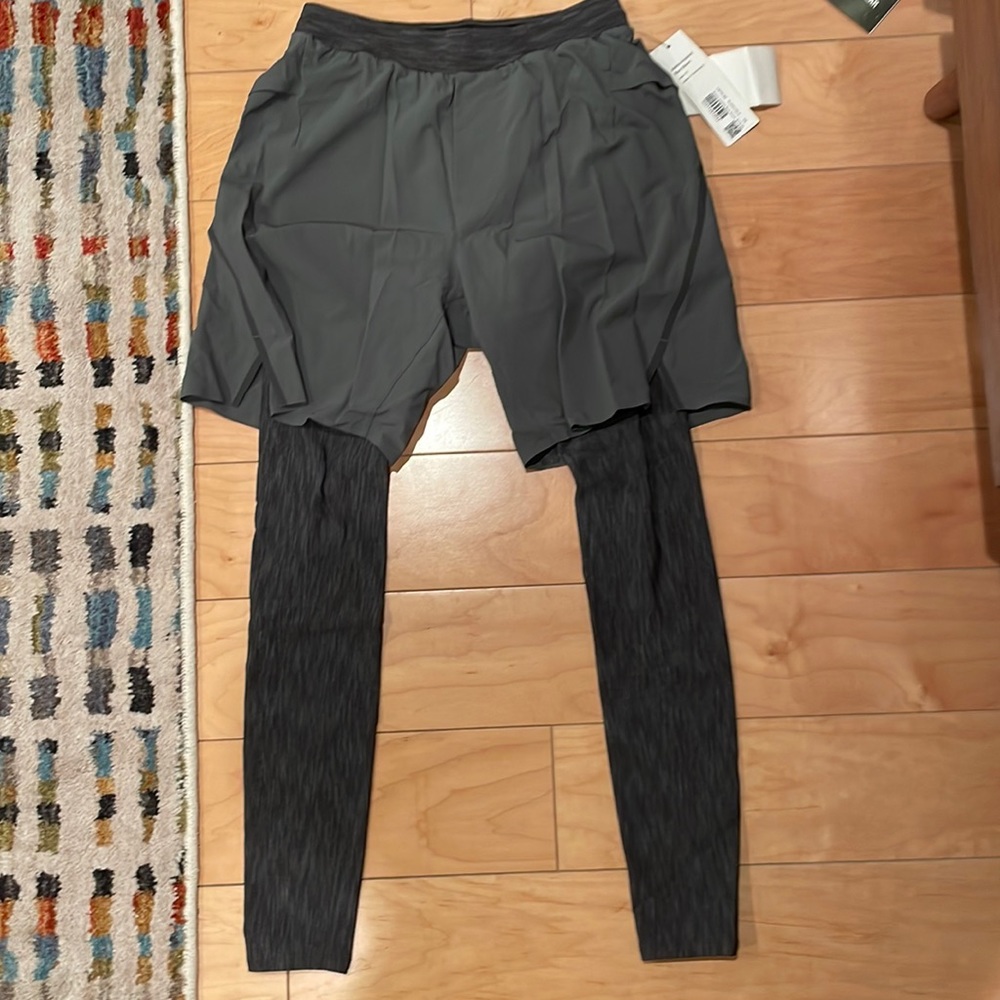 Lululemon Ashta Hybrid Run Short- Men’s XS
